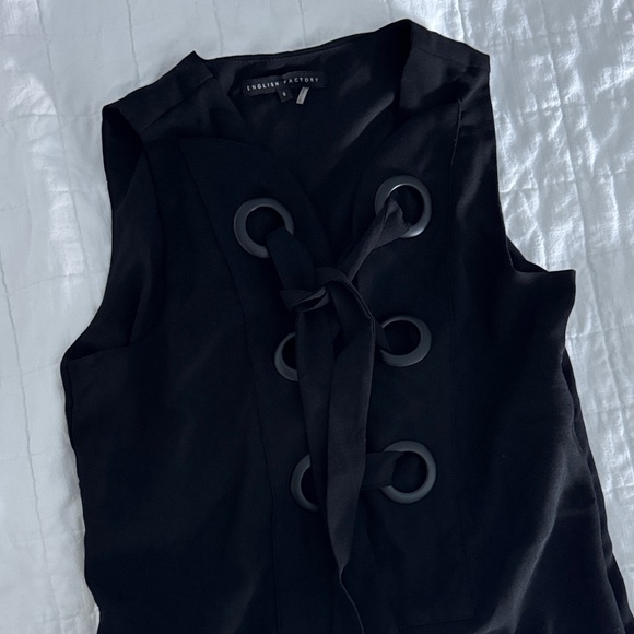 Black Sleeveless dress with Lace-Up Detail - Picture 1 of 1